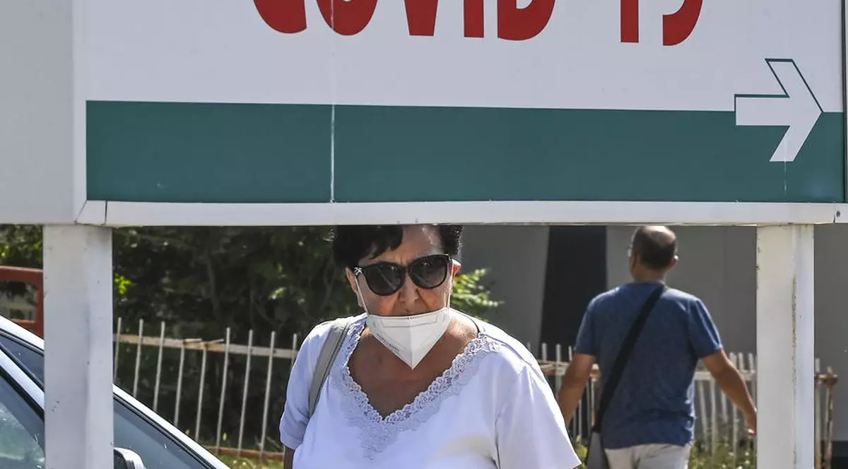 Studiu pe 32 de milioane de adulți: Riscul de afecțiuni neurologice, mai mare în cazul infectării Covid, decât după vaccinare