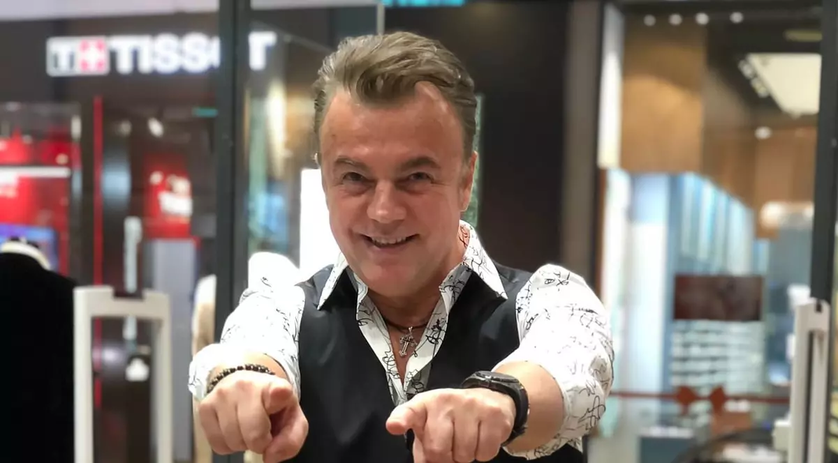 Ce spune Adrian Enache despre mamele celor doi copii ai lui. Care este relația cu fosta soție. „Am un mare respect”