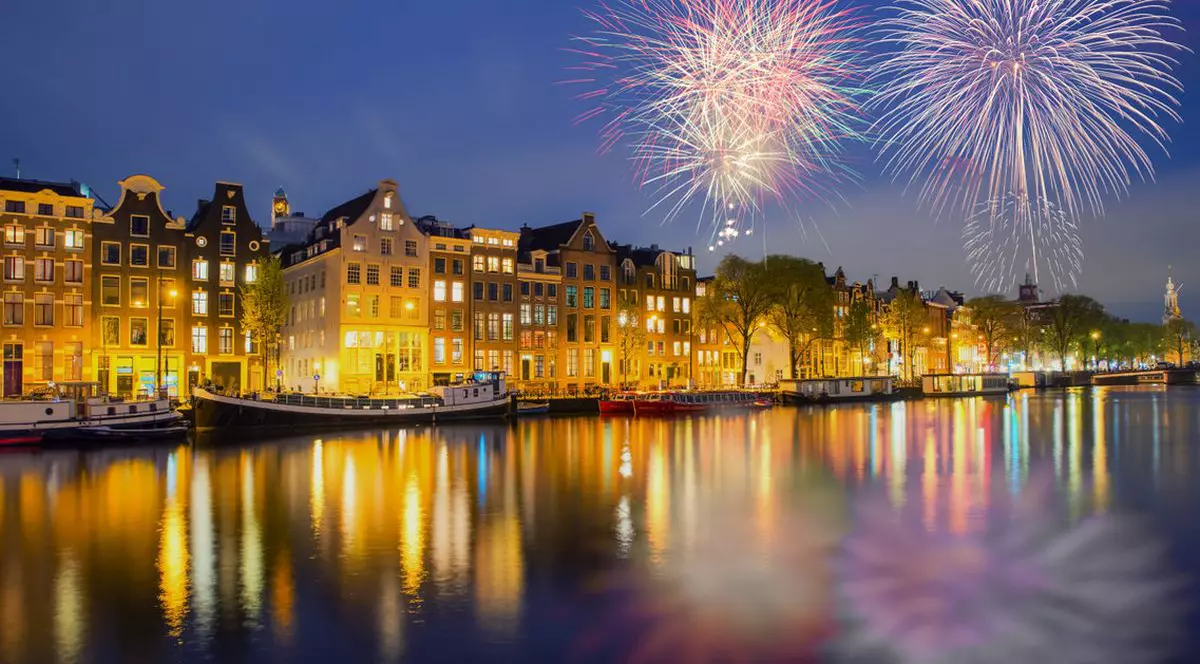 Festivitățile de Anul Nou de la Amsterdam, anulate din cauza creșterii numărului de cazuri COVID