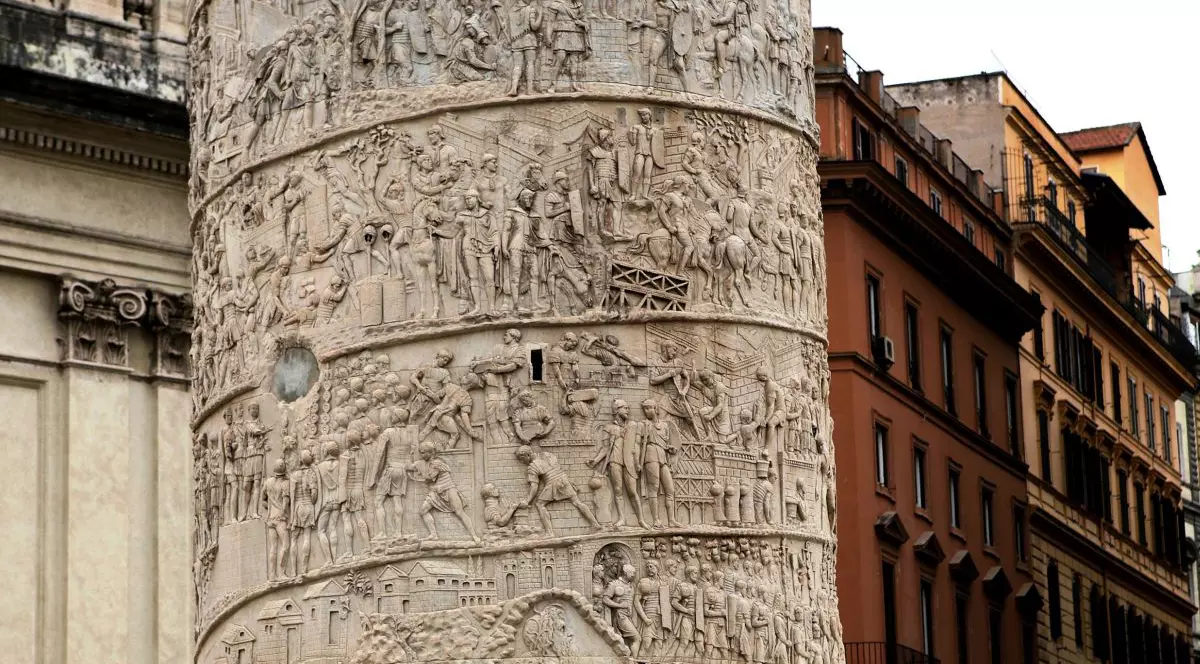 Cine a construit Columna lui Traian, unul din cele mai cunoscute monumente din lume