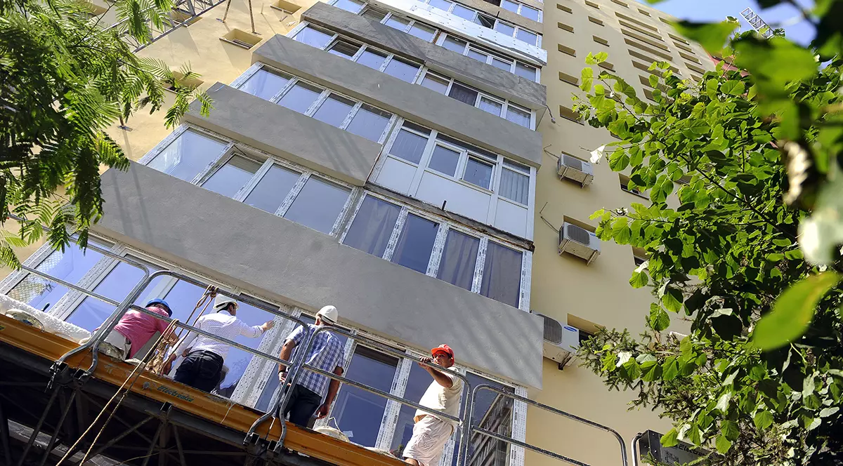 Casele noastre, tot mai mici. Cine e de vină pentru apartamentele înghesuite și aglomerarea urbană din București
