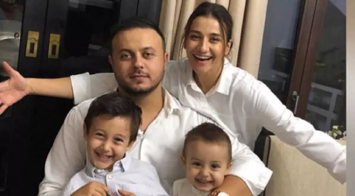 Gabi Bădălău, în vacanță cu copiii, în străinătate. Claudia Pătrășcanu a rămas în România: „Dor nebun de voi”