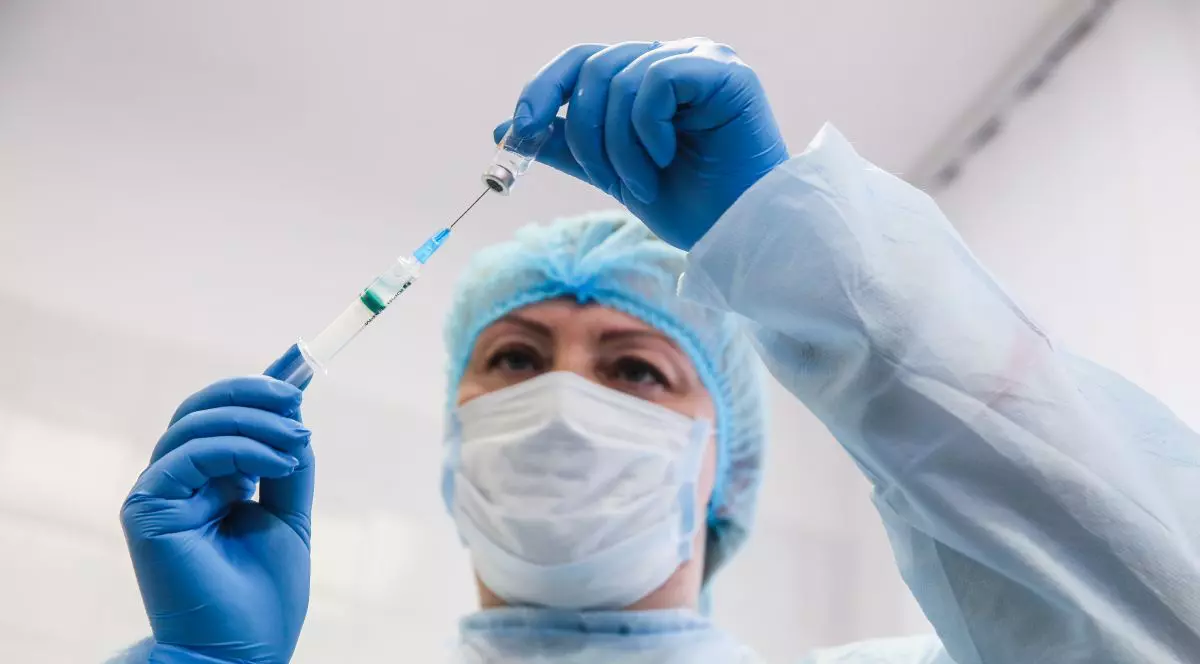 Persoanele rezistente la infectarea cu COVID ar putea fi cheia dezvoltării unor vaccinuri mai eficiente