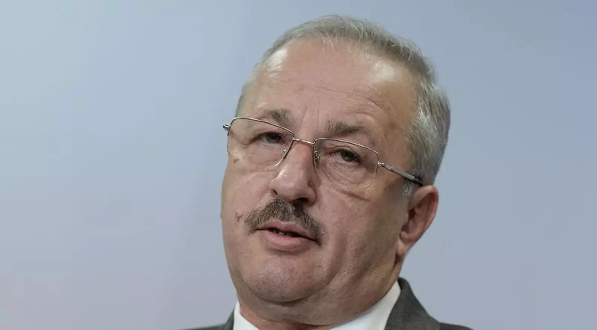 Vasile Dîncu, după ce militarii din elicopterul IAR au murit: Transmit condoleanţe familiilor îndurerate