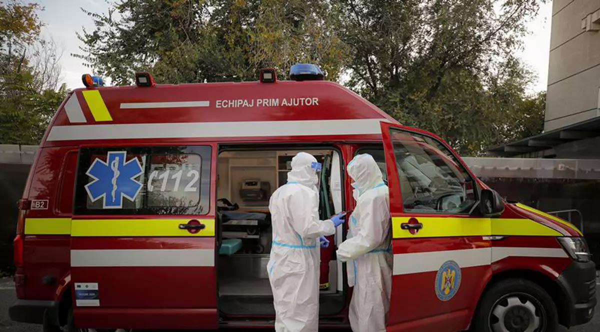 Bilanț COVID: aproape 2.900 de infectări și  281 de decese, inclusiv trei ale unor tineri de 22, 27 și 28 de ani