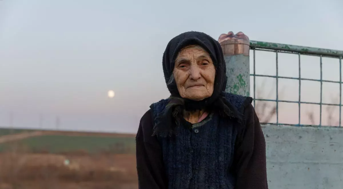 Urarea de 1 Decembrie a femeii centenare, care vede cum țara sa se topește: „Să trăiţi mai mult ca mine, că nu mi-i ciudă!”