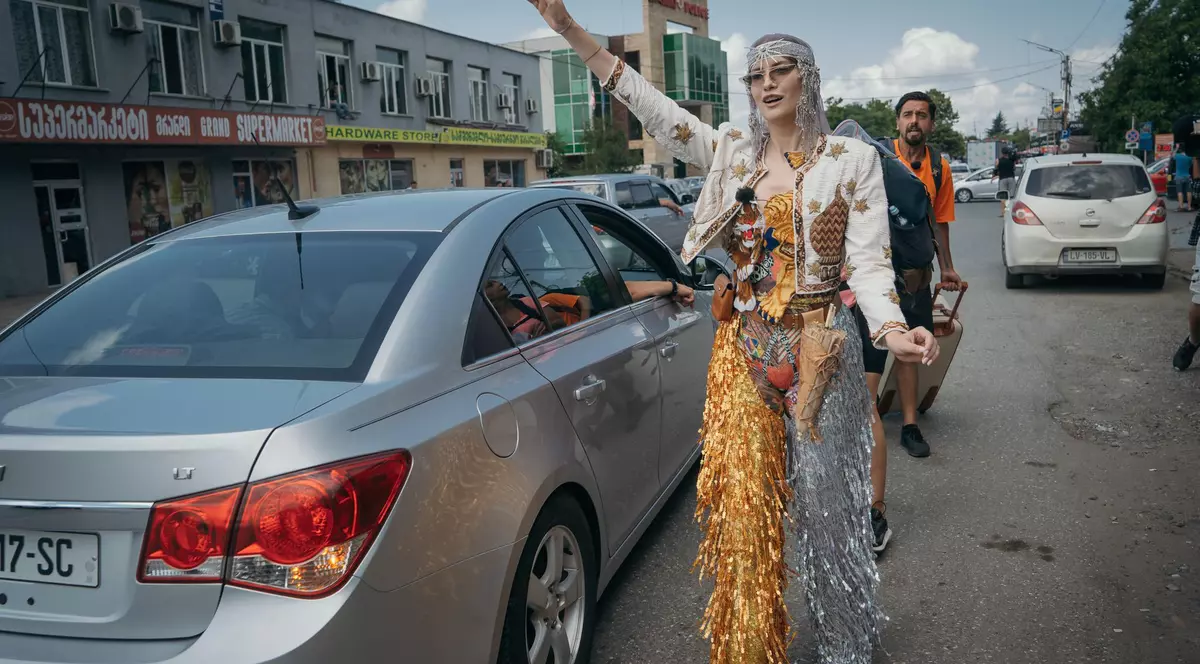 Iulia Albu la „Asia Express”. A făcut autostopul și a căutat cazare: „Eu nu vreau să cerșesc, este înjositor”
