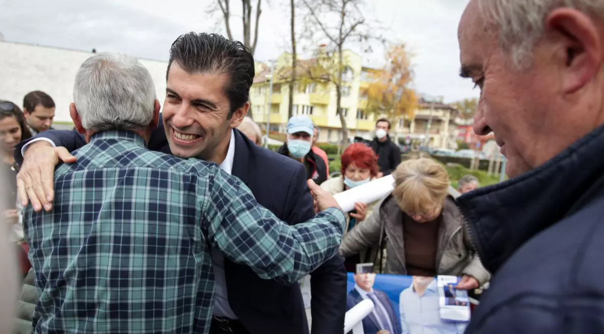 „Sunt populiști tehnocrați și, important, zâmbesc”, îi caracterizează o expertă de la Sofia pe liderii partidului-surpriză din Bulgaria