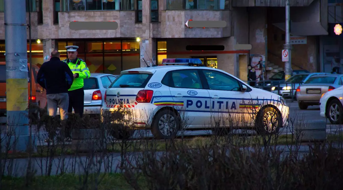 Un copil a fost împușcat din greșeală de polițiștii tulceni, care urmăreau un șofer fără permis