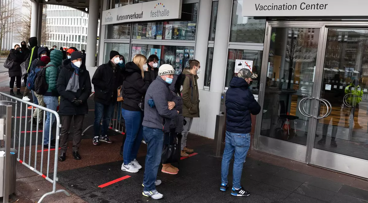 Germania, a doua țară UE care ar putea obliga populația să se vaccineze anti-COVID