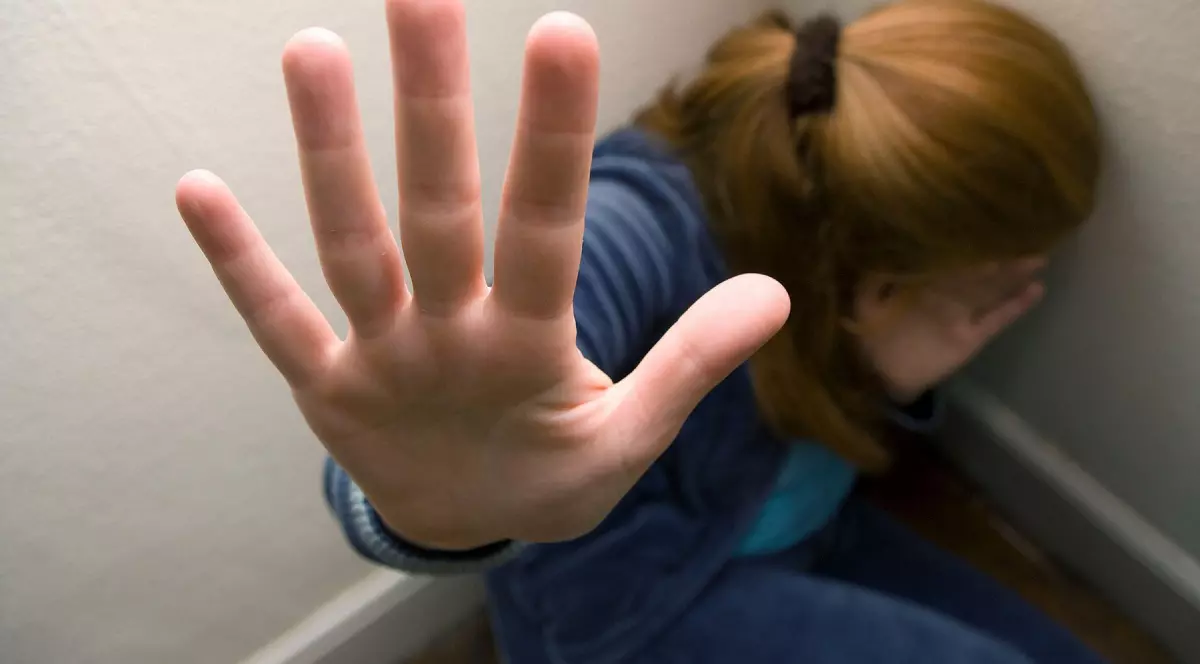 Româncă lăsată fără vârful nasului de fostul soț, care a mușcat-o furios că femeia nu a vrut să se mai culce încă o dată cu el