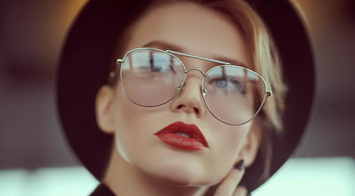 Ce modele de rame de ochelari sunt la modă în 2021?