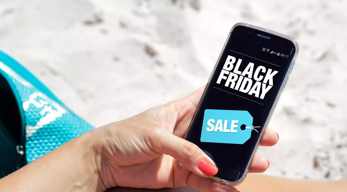 Telefoane ieftine sub 1.000 lei de Black Friday 2021