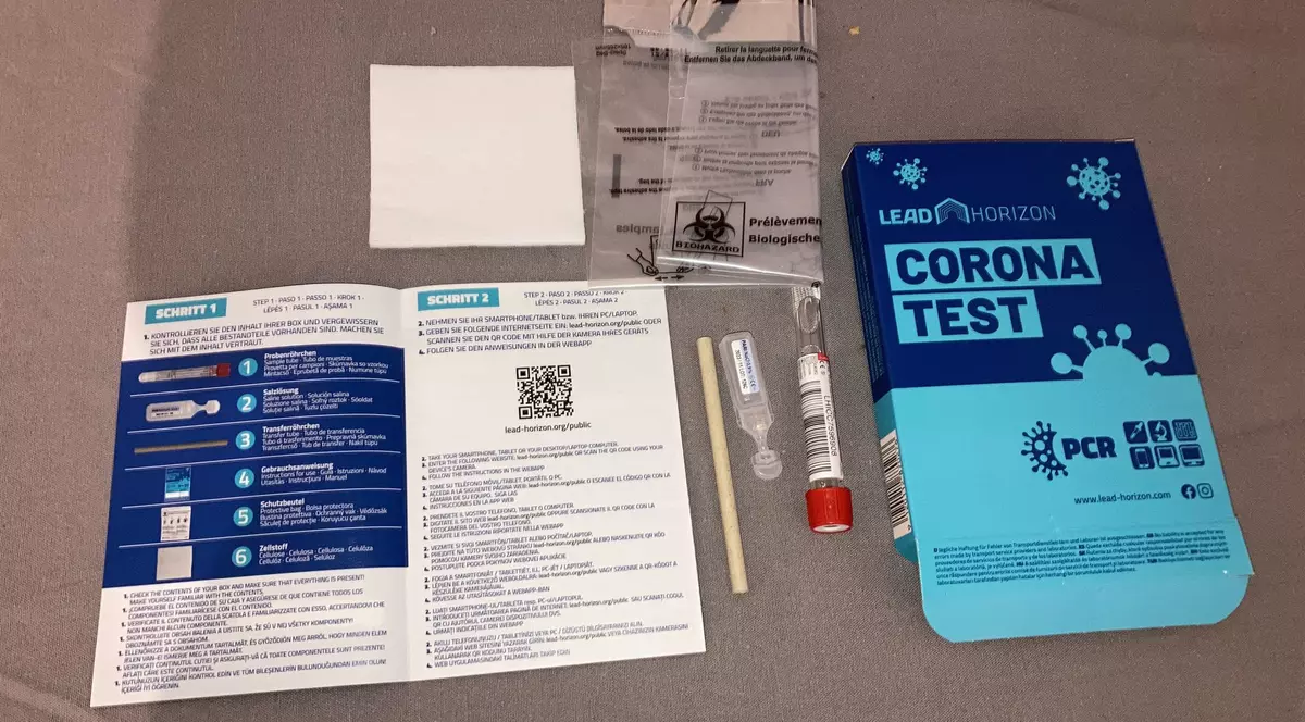 Sindicatele din Educație: Testele de salivă pentru elevi nu respectă nicio regulă de siguranţă sanitară