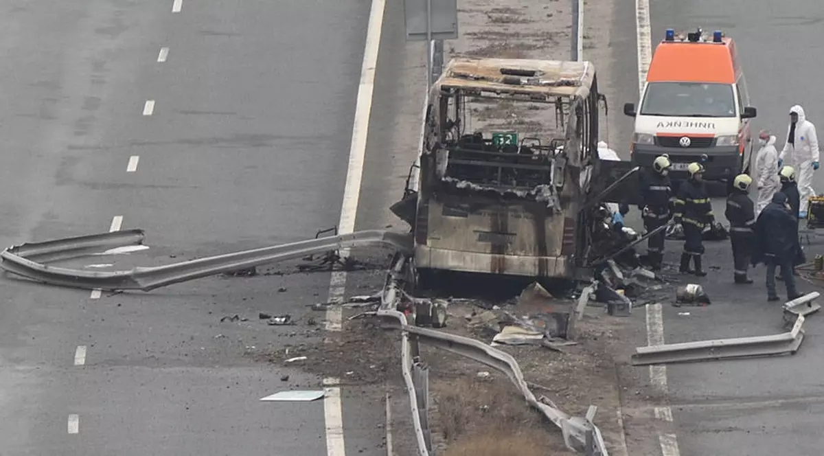 „Nu am văzut în viața mea așa ceva". Detalii despre cel mai grav accident rutier din istoria Bulgariei