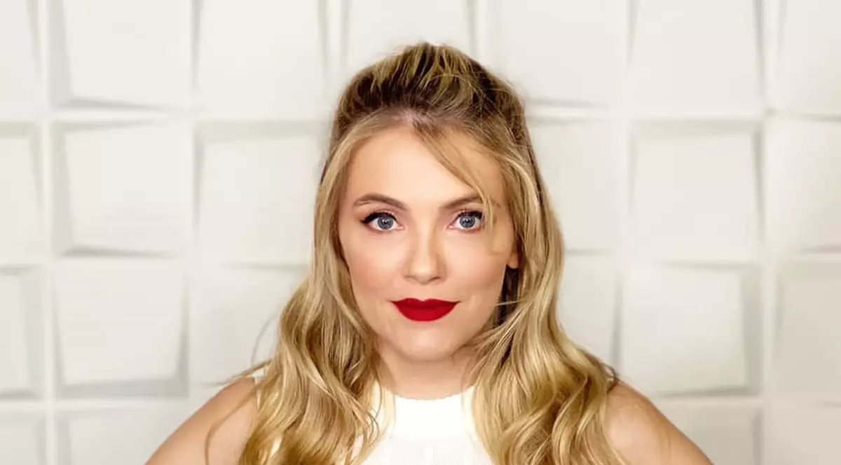 Andreea Ibacka, mai sinceră ca niciodată. „Nu concepeam să ies din casă fără un strop machiaj”