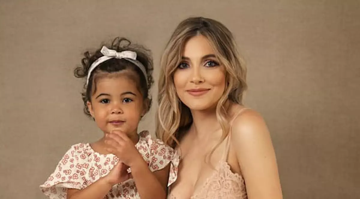 Cum arată băiețelul Andreei Ibacka și al lui Cabral la două luni. Namiko are grijă de frățiorul mai mic