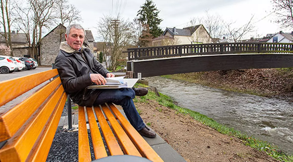 Motivul pentru care un primar din Germania vrea o bază de date ADN pentru câini