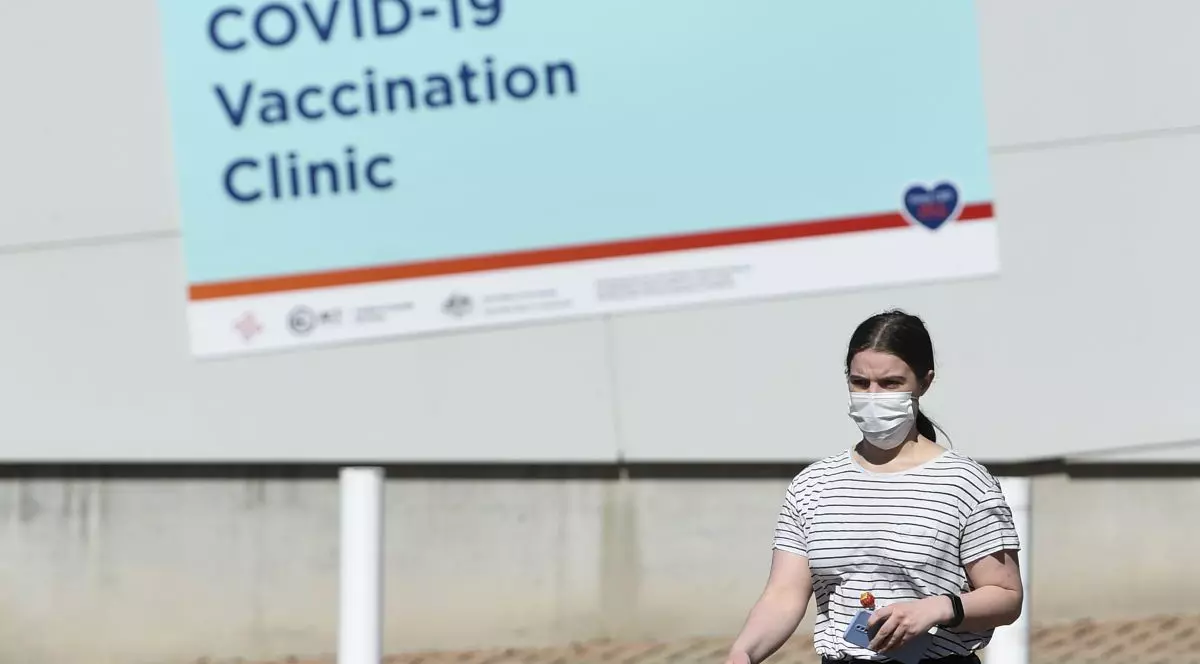 Două săptămâni de la descoperirea variantei Omicron: ce știm despre ea, ce nu știm și ce ne așteaptă în viitor