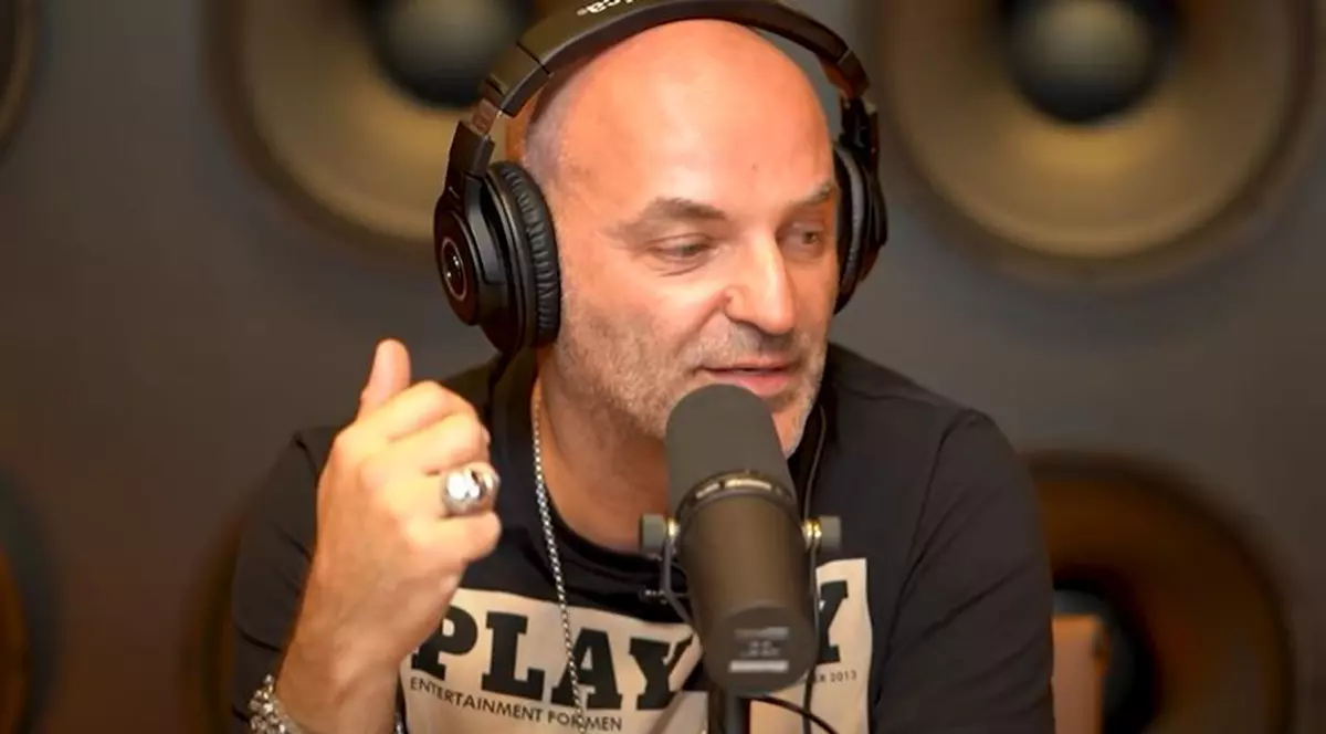 Dan Capatos - salariu Playboy