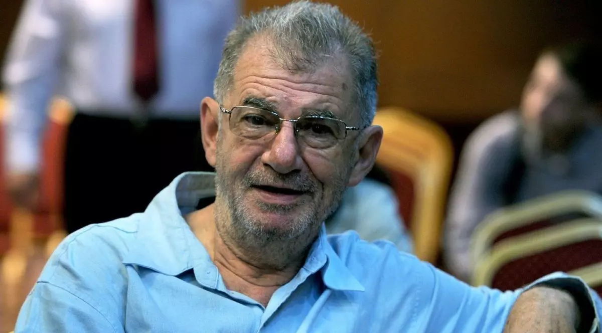 Actorul Florin Zamfirescu, față în față cu actuala soție și cu fosta. „Am decis să facem sărbătorile împreună”