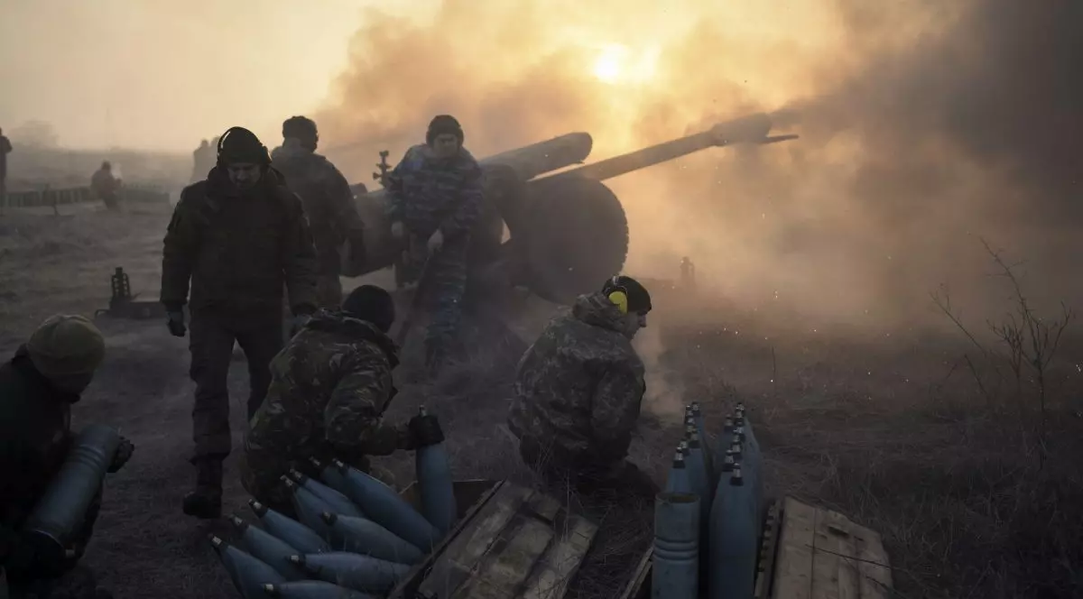 Surse Reuters: Mercenari ruși, trimiși în Donbas pentru a-i ajuta pe separatiști să își consolideze apărerea