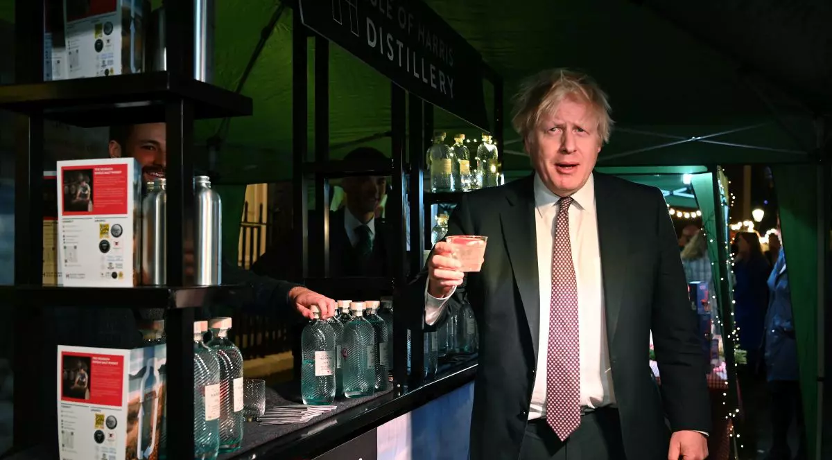 Boris Johnson, reclamat la poliție pentru organizarea de petreceri în pandemie