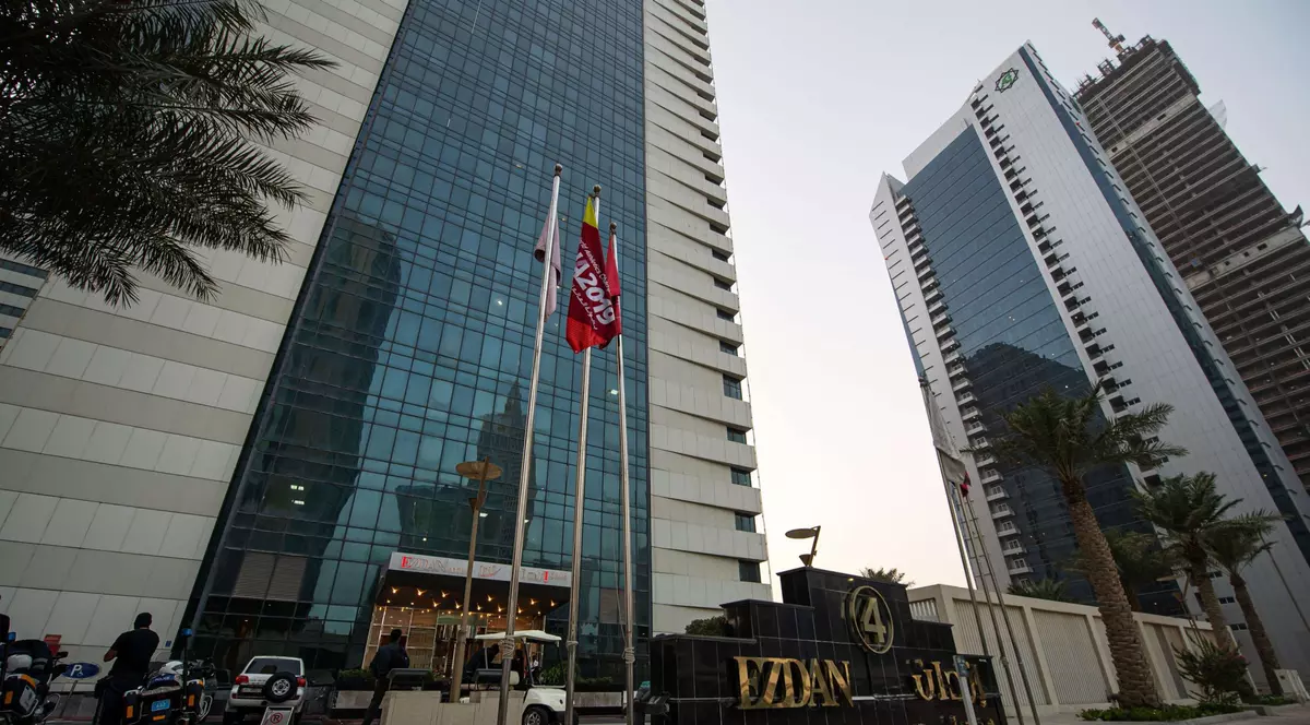 Cât costă o cameră de hotel pe perioada Cupei Mondiale din Qatar. Prețurile au fost plafonate