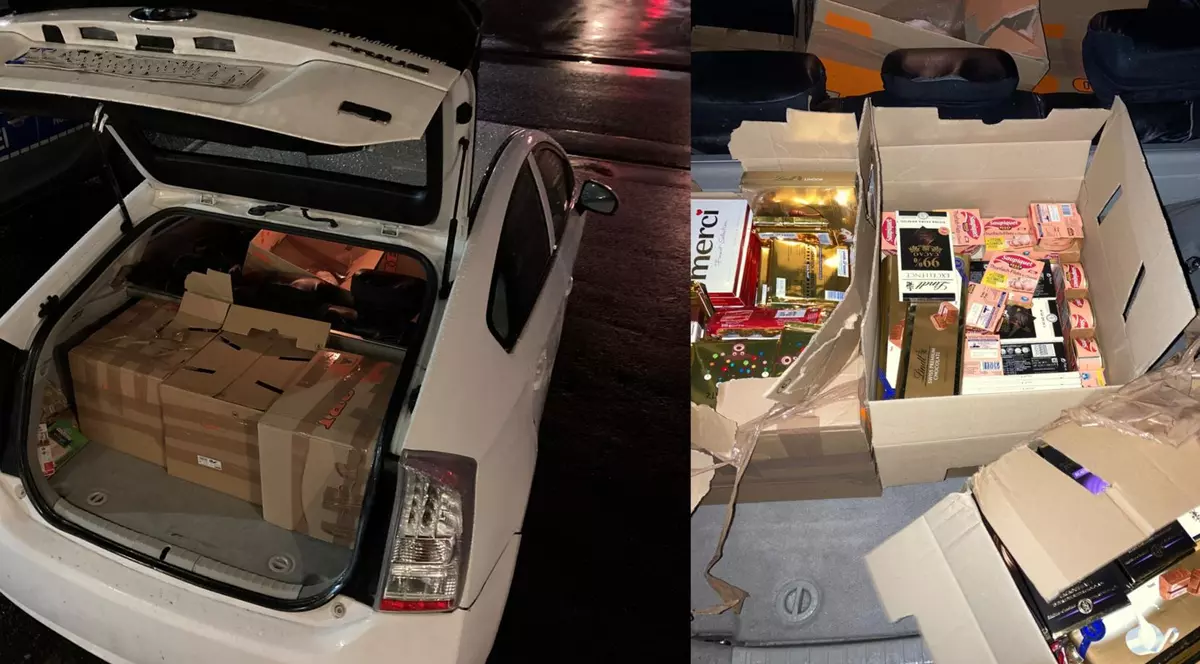 Doi români au fost arestați în Germania, după ce au fost prinși la furat de ciocolată. Ce au descoperit polițiștii în mașina lor