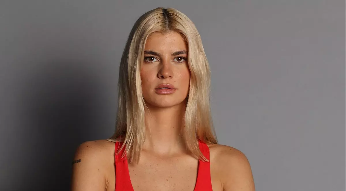 Laura Giurcanu - concurentă Survivor România 2022