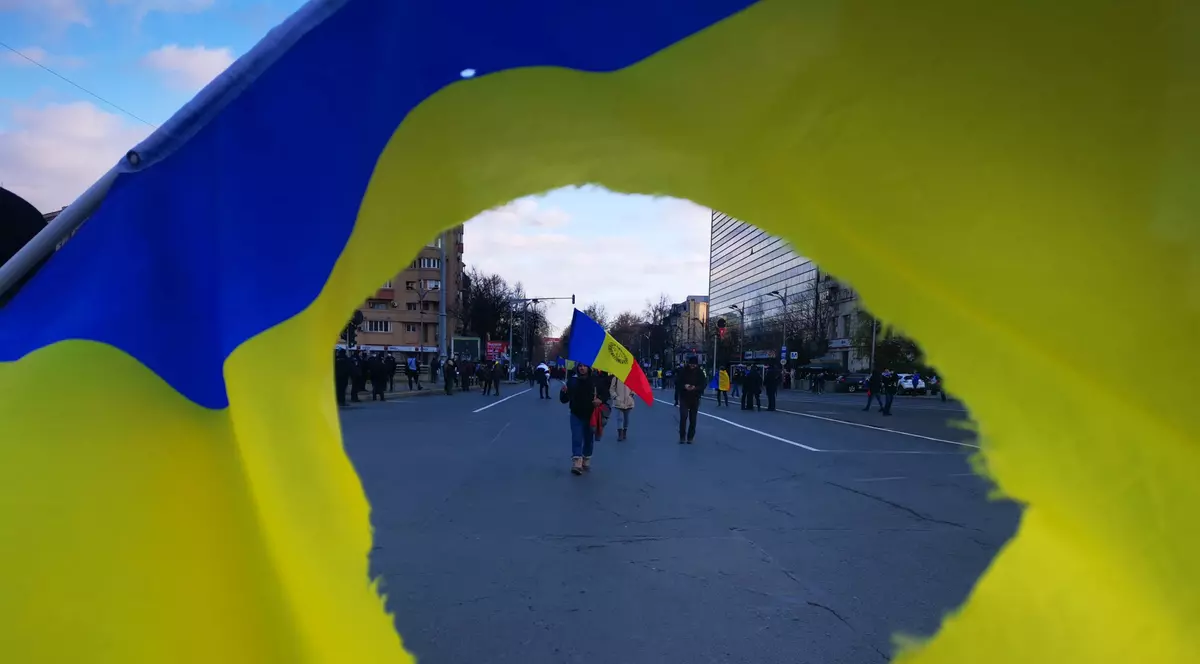 Cine sunt şi ce au vrut unii dintre cei care au fost astăzi la protestele de la Parlament și Piața Victoriei: „Am venit să ne certăm cu politicienii“