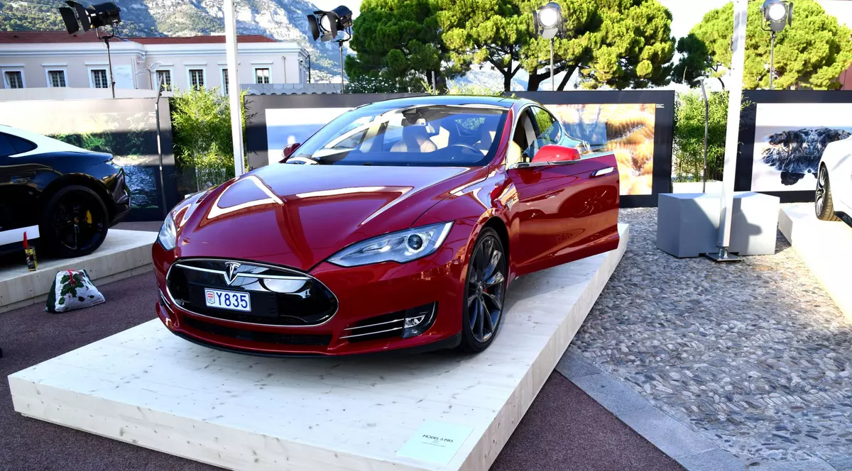 2021, anul mașinilor electrice. Tesla a crescut rapid, dar China este adevăratul câștigător