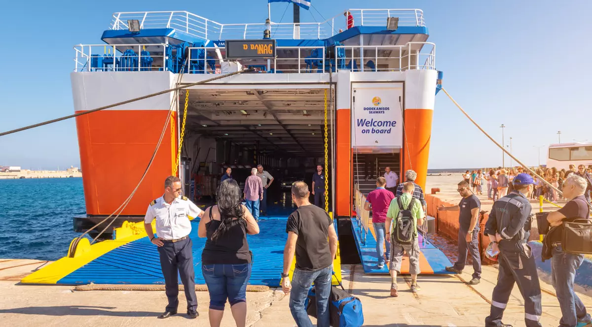 Atenționare de călătorie emisă de MAE: Grevă a transportatorilor maritimi din Grecia