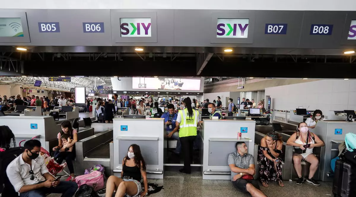 Certificatul de vaccinare, obligatoriu la intrarea în Brazilia. Bolsonaro l-a numit „imbecil” pe judecătorul care a luat decizia