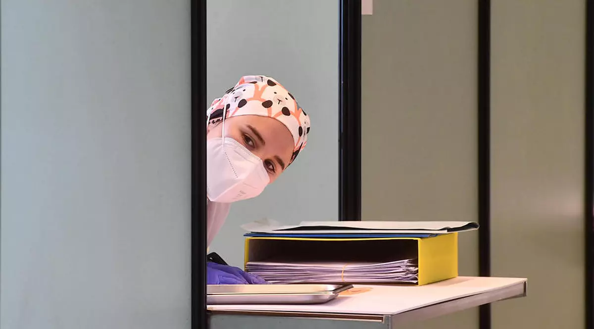 Aproape 300 de cadre medicale nevaccinate au continuat să lucreze în spitalele din Italia, deși vaccinarea e obligatorie în sistemul sanitar