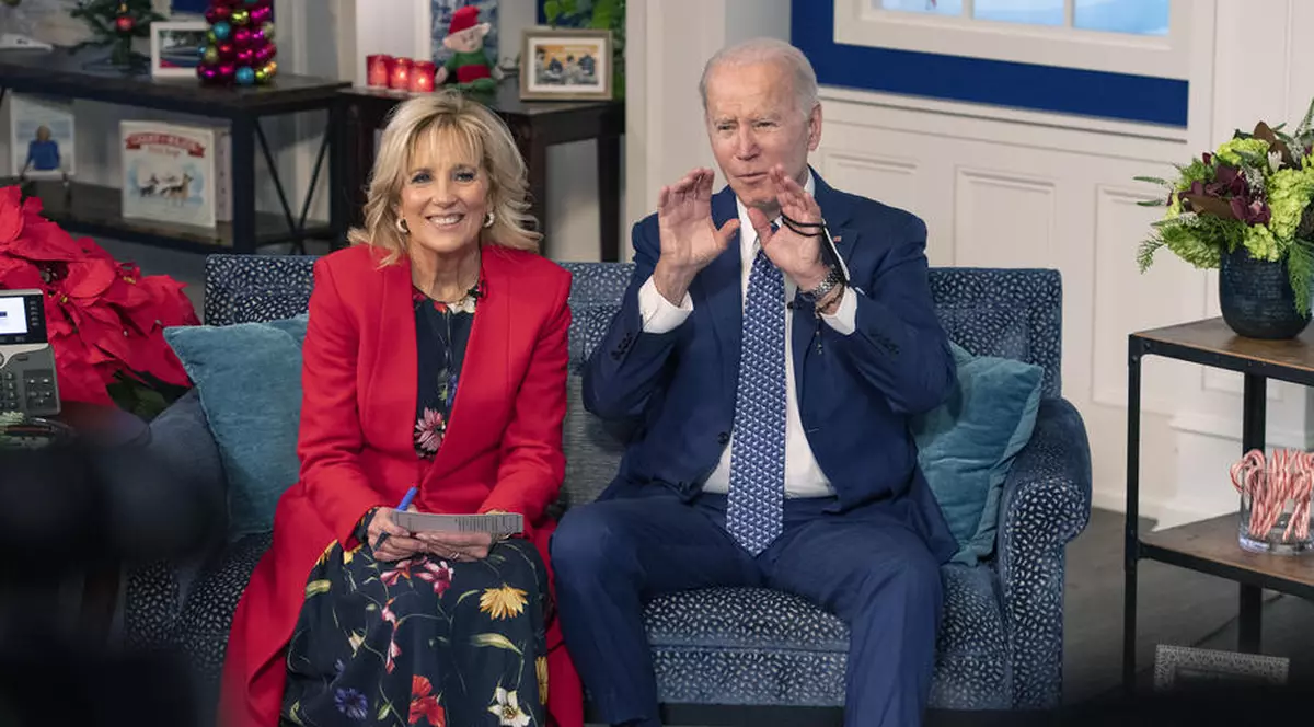 „Let's go, Brandon”. Președintele Joe Biden, insultat în timpul unui apel telefonic de Crăciun