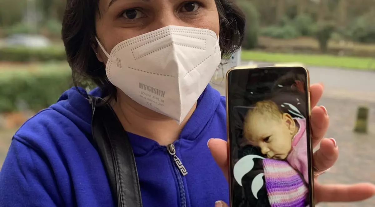 Mamă româncă, distrusă de moartea fiicei ei de doar 3 luni: „Era atât de moale…” Descoperirea teribilă a medicilor germani