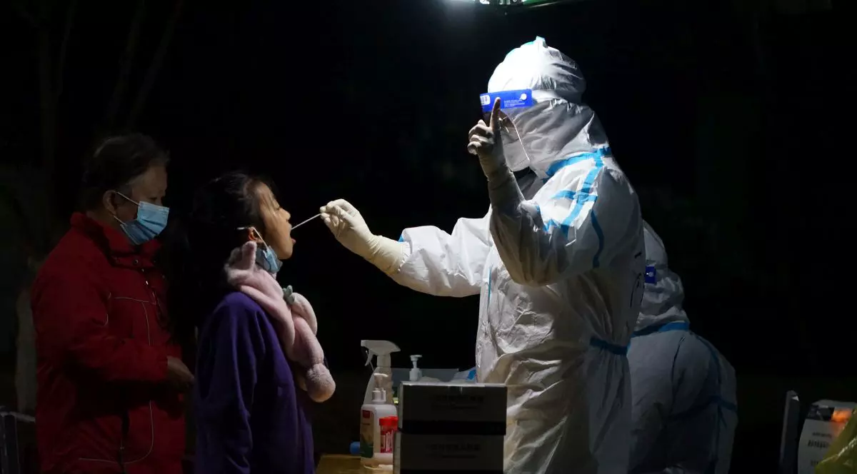 Încă un oraș din China intră în carantină. Peste un milion de oameni, vizați de restricții