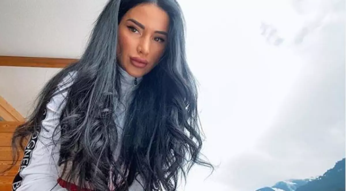 Daniela Crudu a făcut senzație în Kenya de Revelion. Ce ținută a purtat fosta asistentă TV