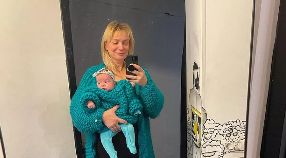 Ce spune Cristina Cioran despre al doilea copil. Vedeta are 44 de ani: „Nu îmi fac planuri pentru nimic altceva, pentru că mă dedic în totalitate Emei”