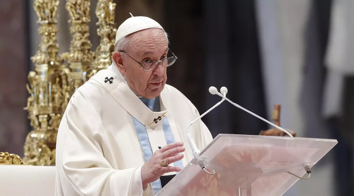 Papa Francisc, mesaj de Anul Nou: „Violenţele asupra femeilor îl insultă pe Dumnezeu”