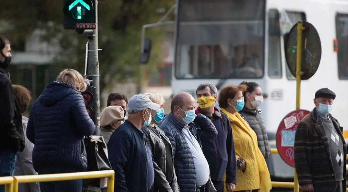 Rata de incidenţă a cazurilor COVID în Bucureşti a trecut de pragul de 12 cazuri la mie
