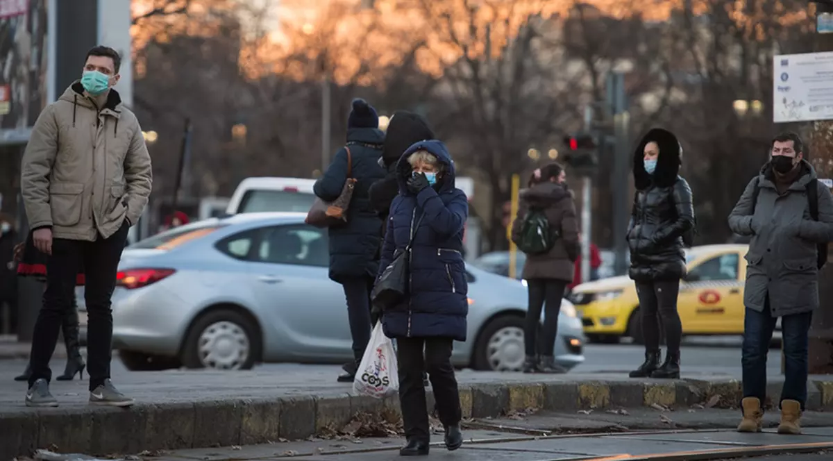 Rata de incidență a cazurilor COVID din București a depășit pragul de 16 la mia de locuitori