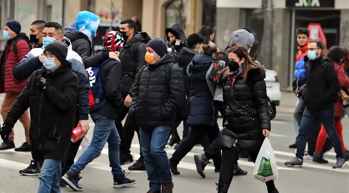 12 județe și Municipiul București sunt în scenariul roșu. Capitala, cele mai multe cazuri COVID, înregistrate în ultimele 24 de ore