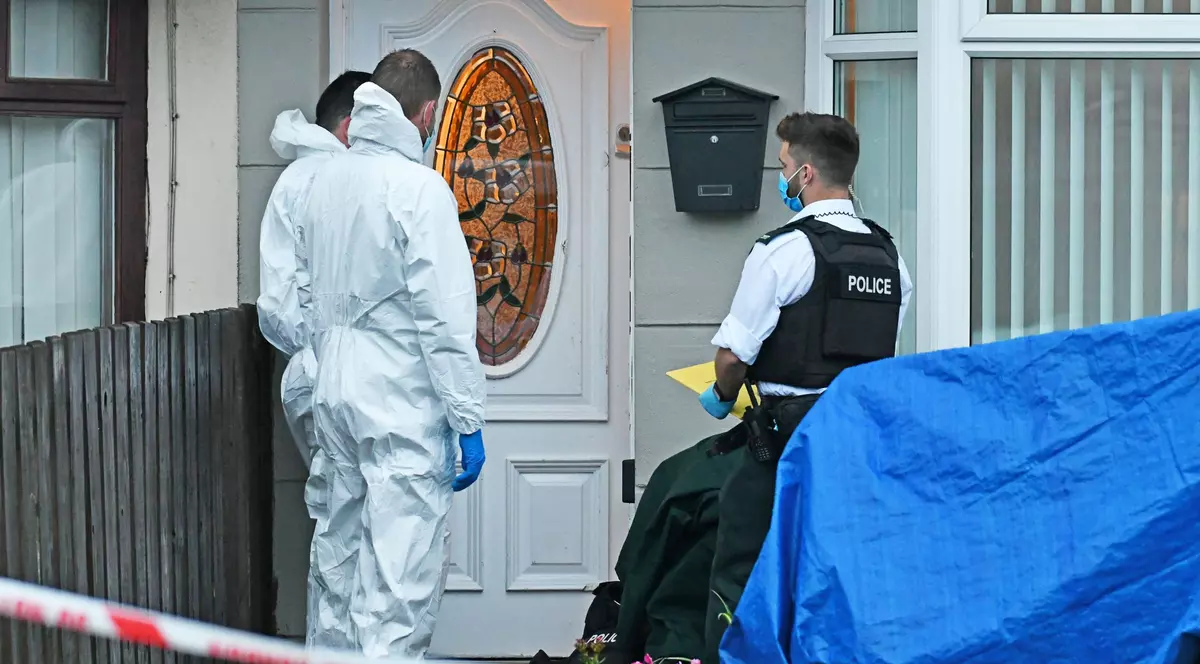 Doi bărbați au mers cu pensionar decedat la poștă pentru a-i ridica pensia, în Irlanda