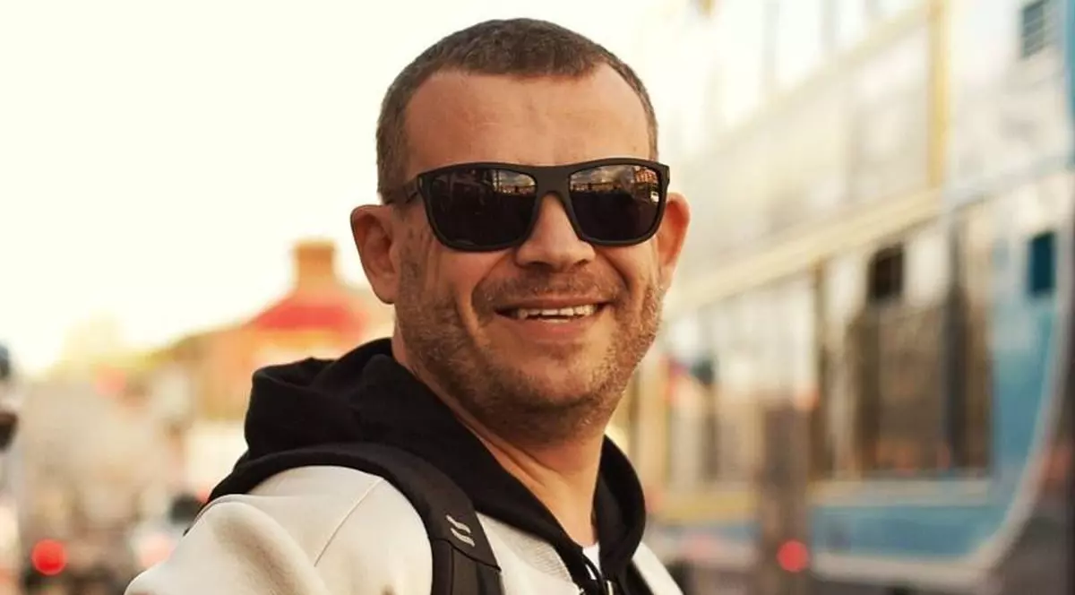 În ce condiții s-ar întoarce Tataee de la B.U.G. Mafia în țară. Artistul și familia lui s-au mutat în Spania. „Asta cred că ar fi o treabă de făcut”