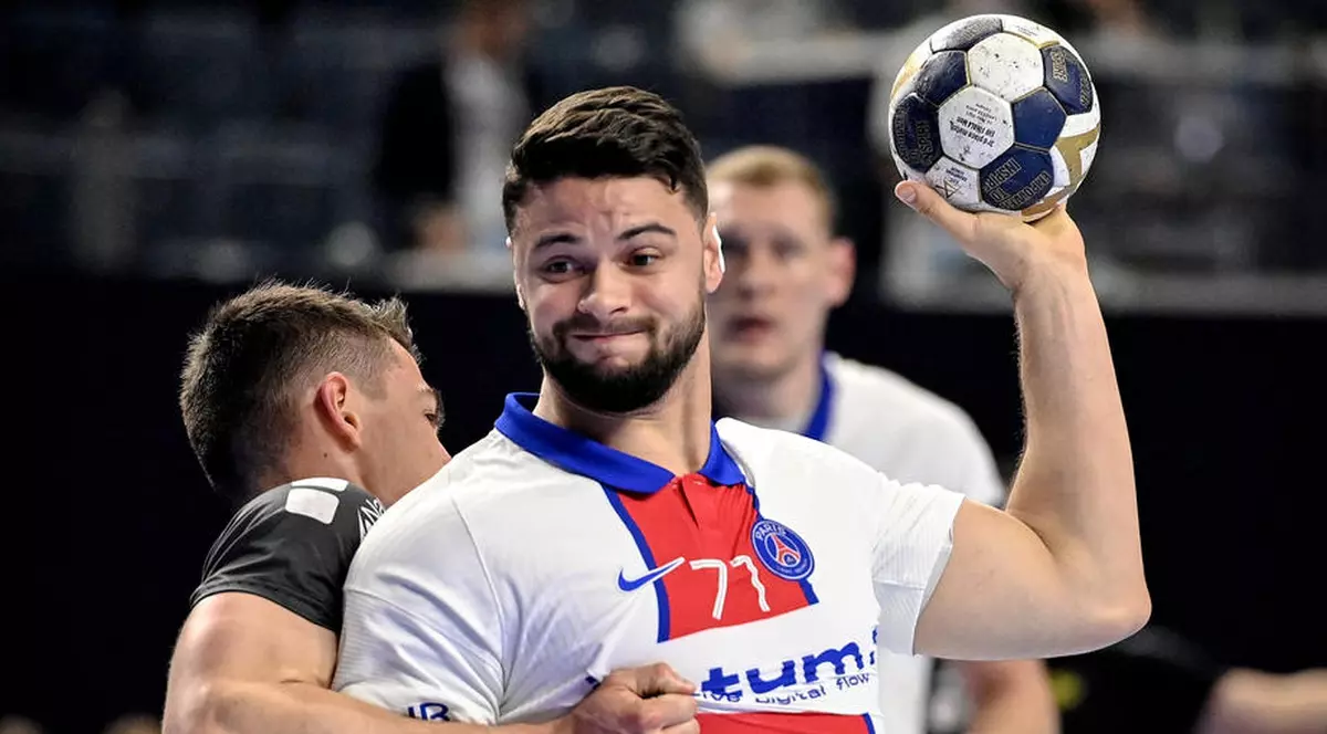 Handbalist de la PSG, înjunghiat chiar în noaptea de Revelion, la Paris! Cum se simte sportivul