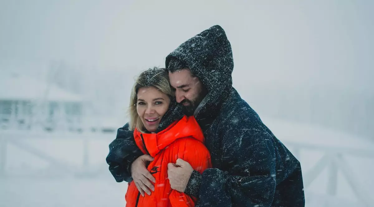 Gina Pistol și Smiley au pregătit cadoul de majorat pentru fiica lor, Josephine. Ce s-a întâmplat chiar înainte de a pleca spre maternitate