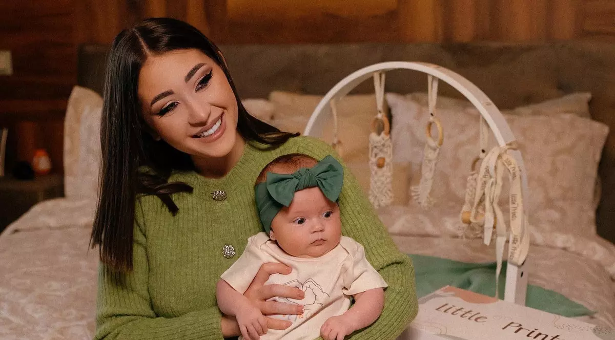 Nicole Cherry, despre cum a reușit să stea departe de anxietate, după ce a devenit mamă. „Am perioade în care nu mă simt prea bine”