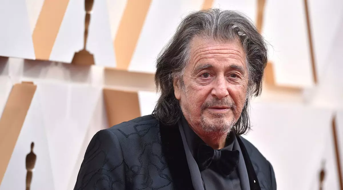 Al Pacino a fost filmat dansând pe stradă. Celebrul actor are aproape 82 de ani